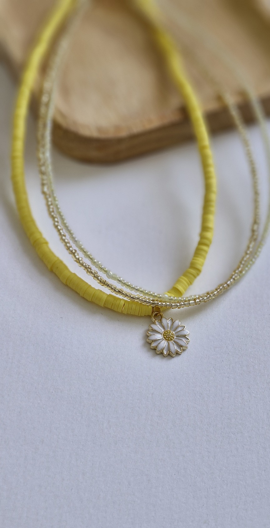 گردنبند فیمو سه رج بابونه